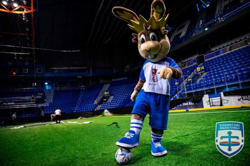 EMF Maskot